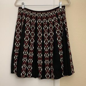 Ann Taylor embroidered skirt size 8 New with tag